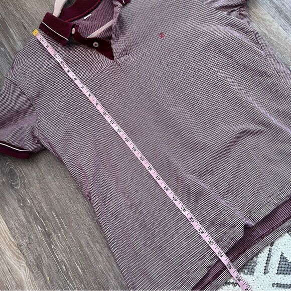 Carolina Herrera maroon houndstooth print polo shirt men’s size S - Picture 7 of 8